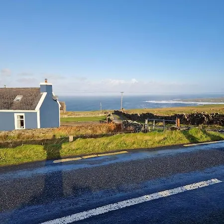 Сasa de vacaciones The Cliffs Of Moher House, *
