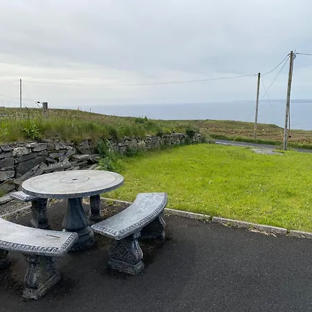 The Cliffs Of Moher House, Casa vacanze Doolin