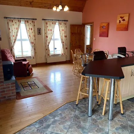 The Cliffs Of Moher House, Casa vacanze Doolin