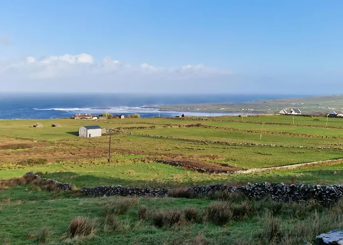 The Cliffs Of Moher House, * دولين